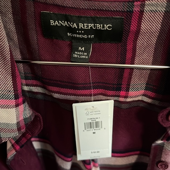 Banana Republic Button-Down Shirt Women’s Medium - Picture 2 of 4